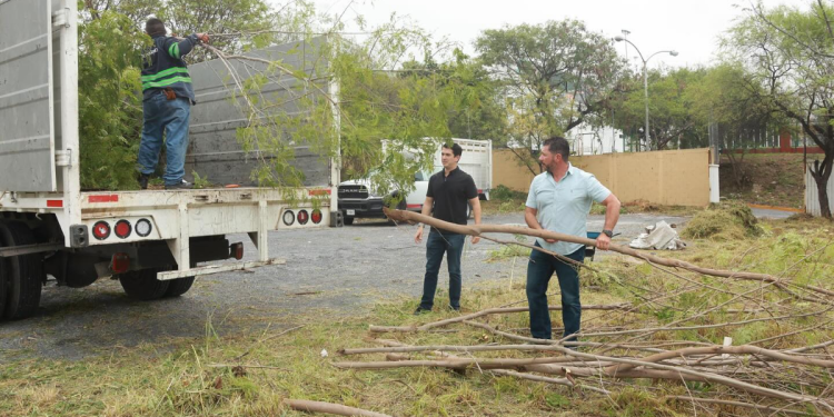 inicia-Monterrey-operativo-especial-de-limpieza-a-escuelas
