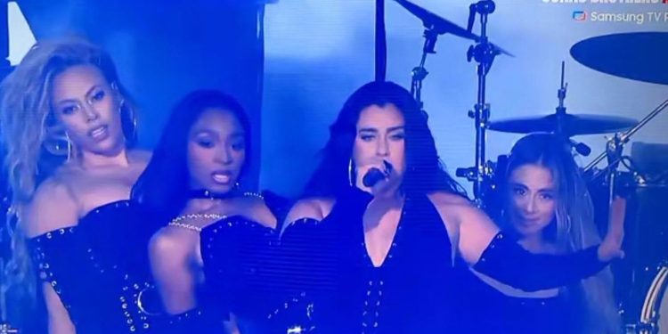 large_escena_fifth_harmony_3ce6fcaa09