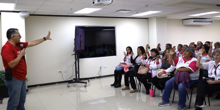 Impulsan Inclusión Con Taller De Lengua De Señas Mexicana