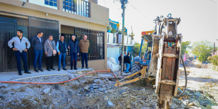 parque lineal - CRONICAS REGIAS parque-lineal-colonia-Genaro-Vázquez-entorno-seguro-áreas-verdes