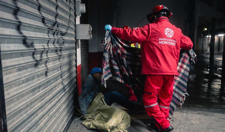 operativo chocolate - CRONICAS REGIAS frío-en-monterrey-operativo-“Chocolate”-brigadas-operativas-protección-civil-de-monterrey