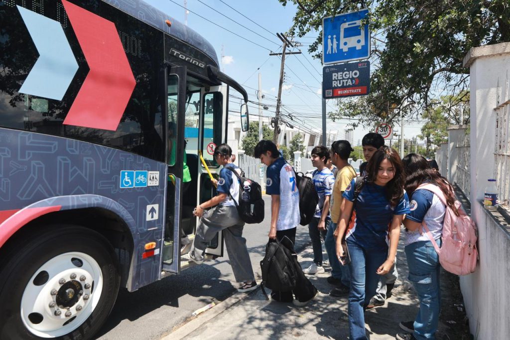 2025-en-Monterrey-Tarjeta-Regia-Plus-Espacios-Diferentes-Regio-Ruta-Programas-Sociales