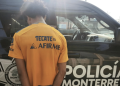 Policía de Monterrey captura a sujeto con marihuana