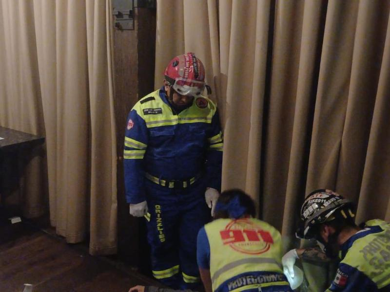 Mesero muere en San Pedro tras una falla cardiopulmonar